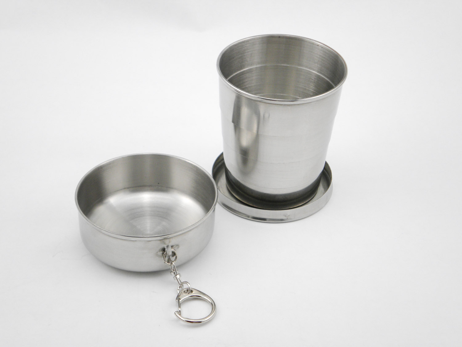 BICCHIERE COMPACT PIEGHEVOLE IN ACCIAIO INOX - GRANDE - La Bottega di  MacGyver