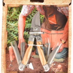 MULTIATTREZZO DEL GIARDINIERE - 5 in 1